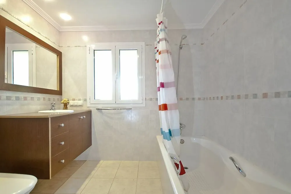 Villa Can Tomeu Польенса Испания
